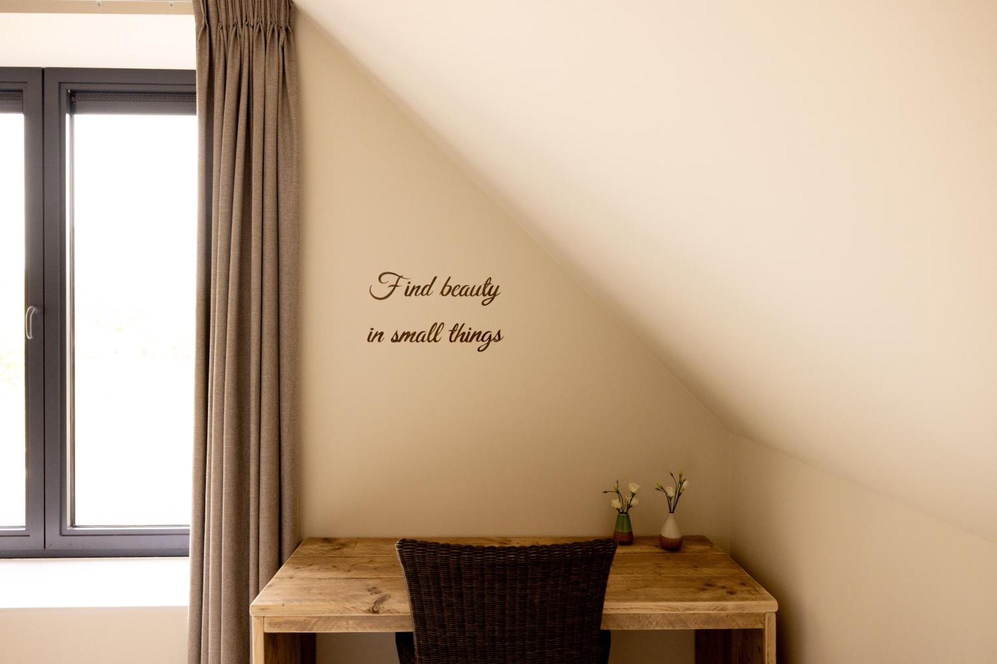 B&B Ginnekenshoeve Beerse Oda fotoğraf